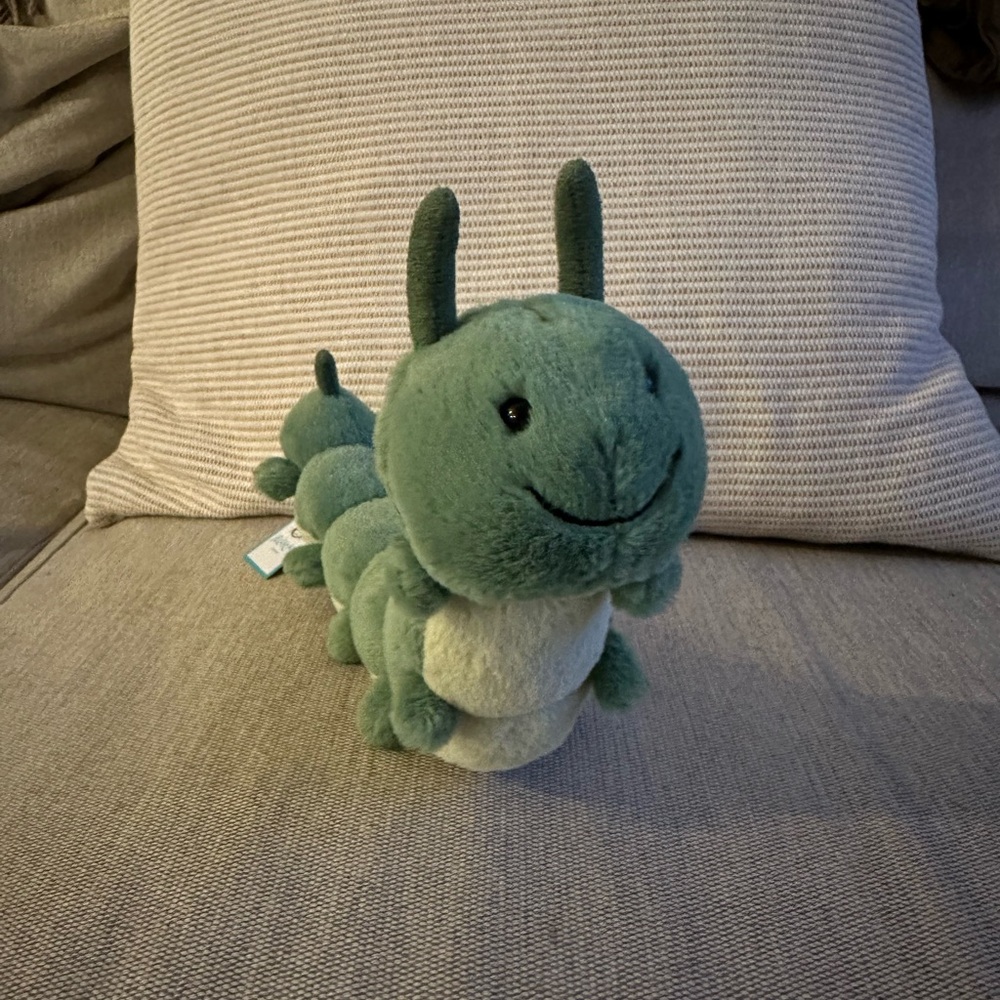 BNWT Jellycat Carys Caterpillar
